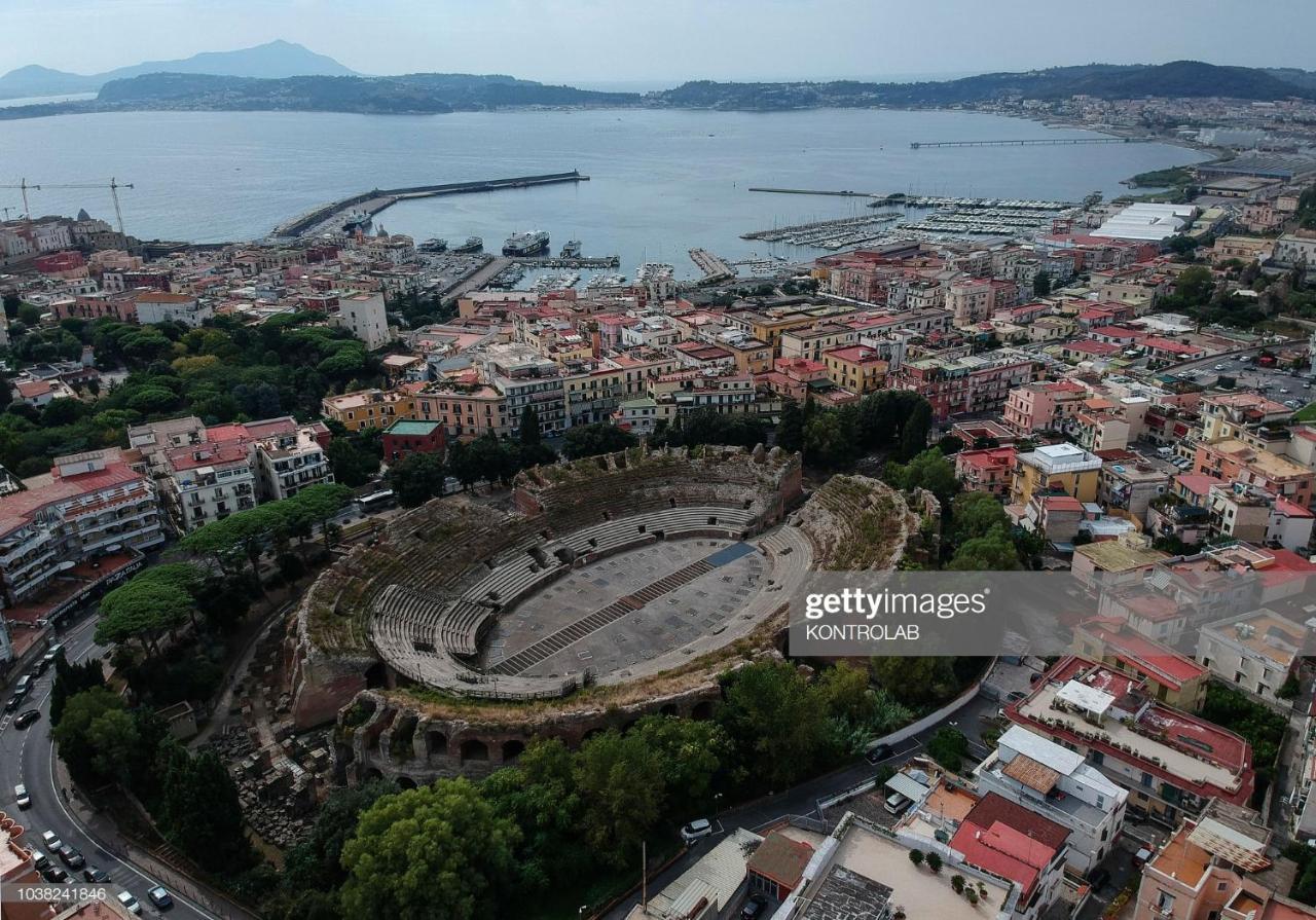 Casa Vacanza Pozzuoli Exterior foto